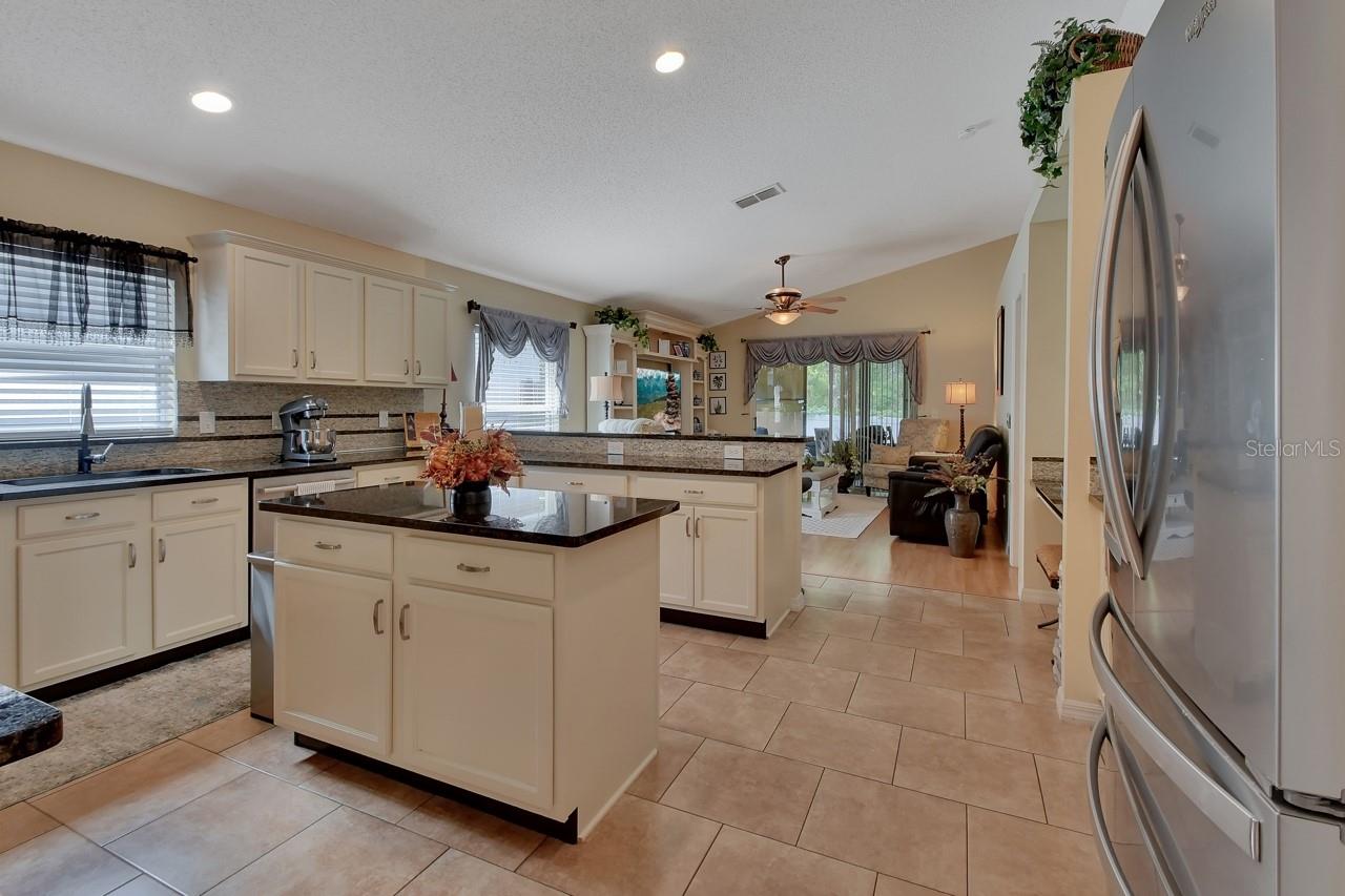 BLUE SPGS VILLAS PH 2 A REP - Residential