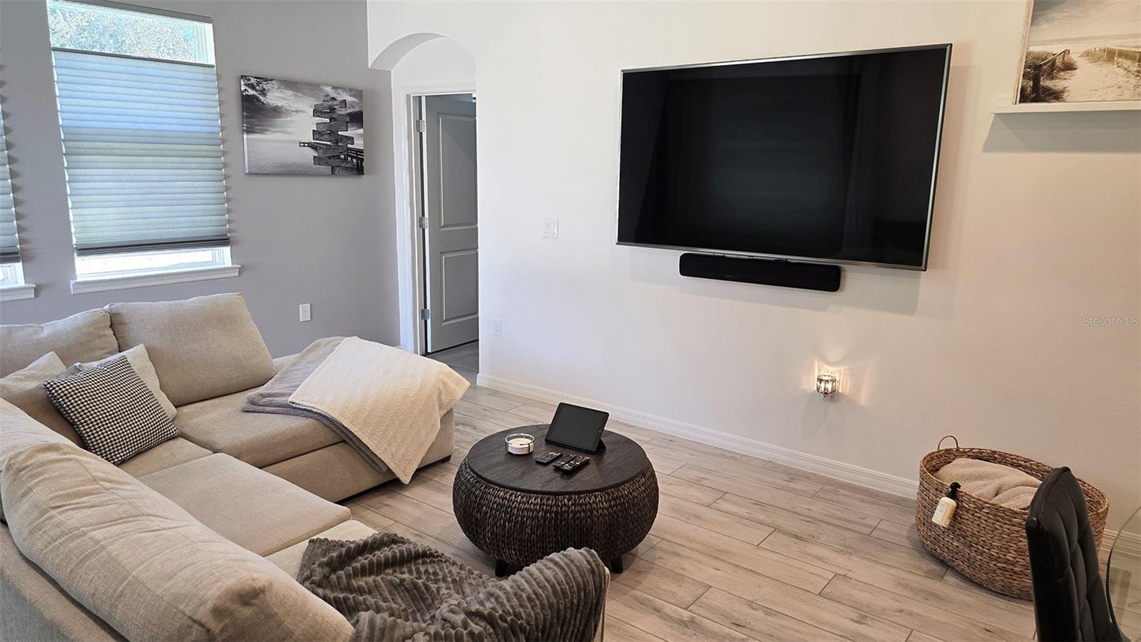 2914 SCARLETT DRIVE