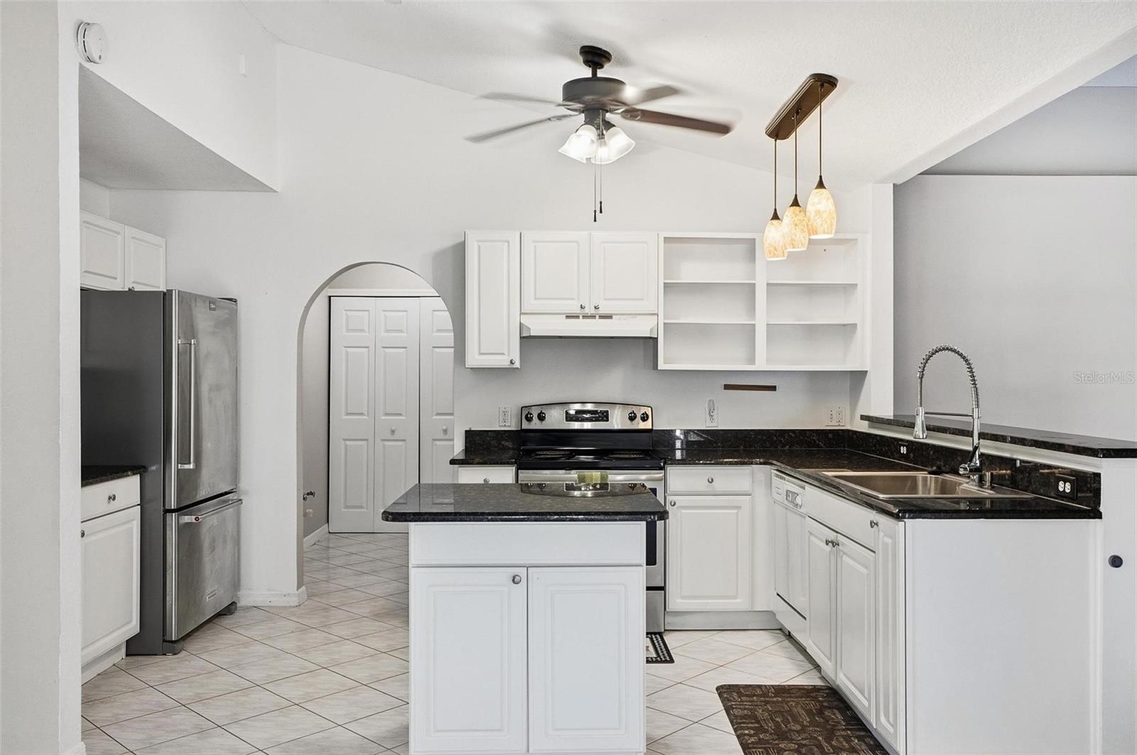 SUMMIT PINES ADD 02 - Residential