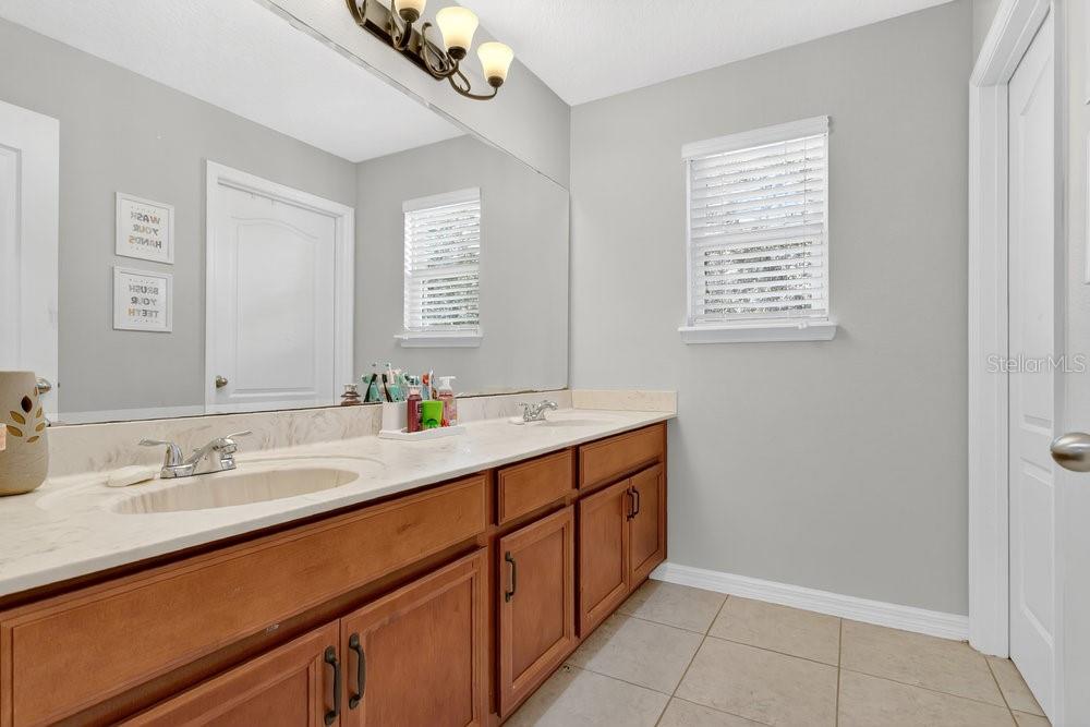 WELLINGTON WOODS - Residential