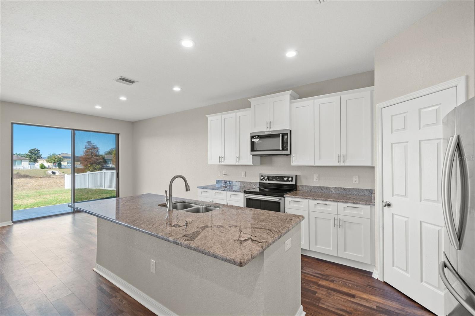 TRILLIUM VILLAGE C PH 2B - Residential