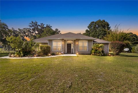 Photo of 19328 SW 58th Place, Archer, FL 32618 (MLS # GC540374)