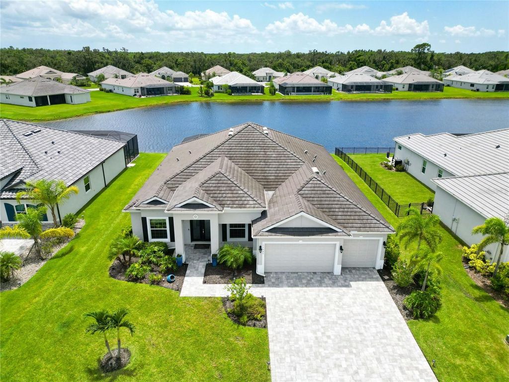 Photo of 15909 39th Glen E, Parrish, FL 34219 (MLS # TB8420401)