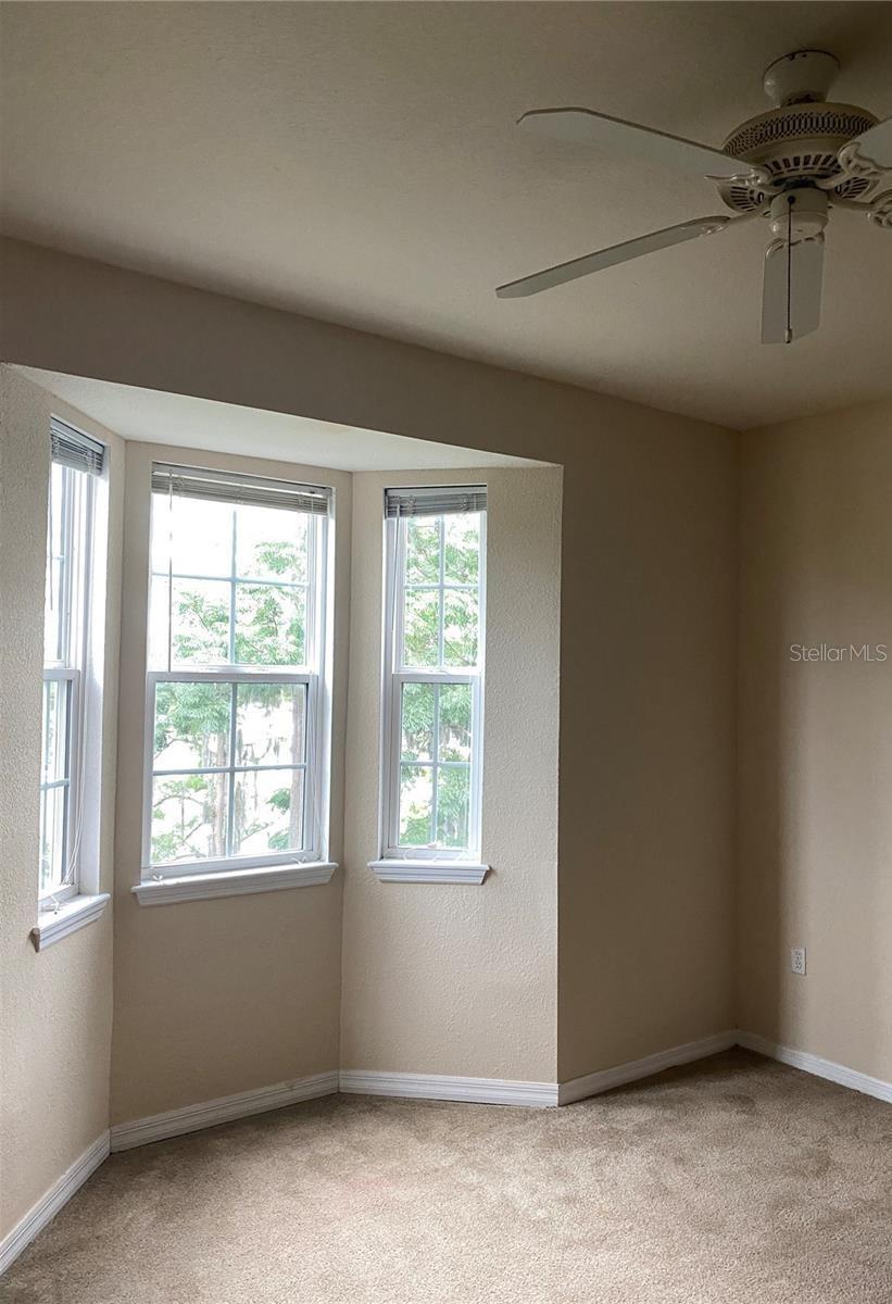 HAMPTONS AT METROWEST - Residential