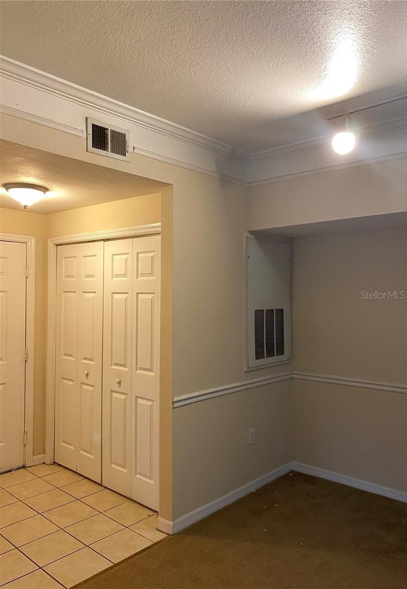 HAMPTONS AT METROWEST - Residential