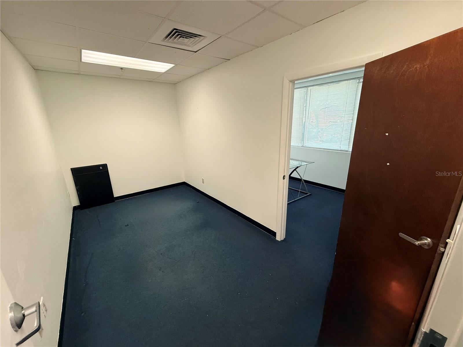 AIRPORT INDUST PK/ORLANDO - Commercial Lease