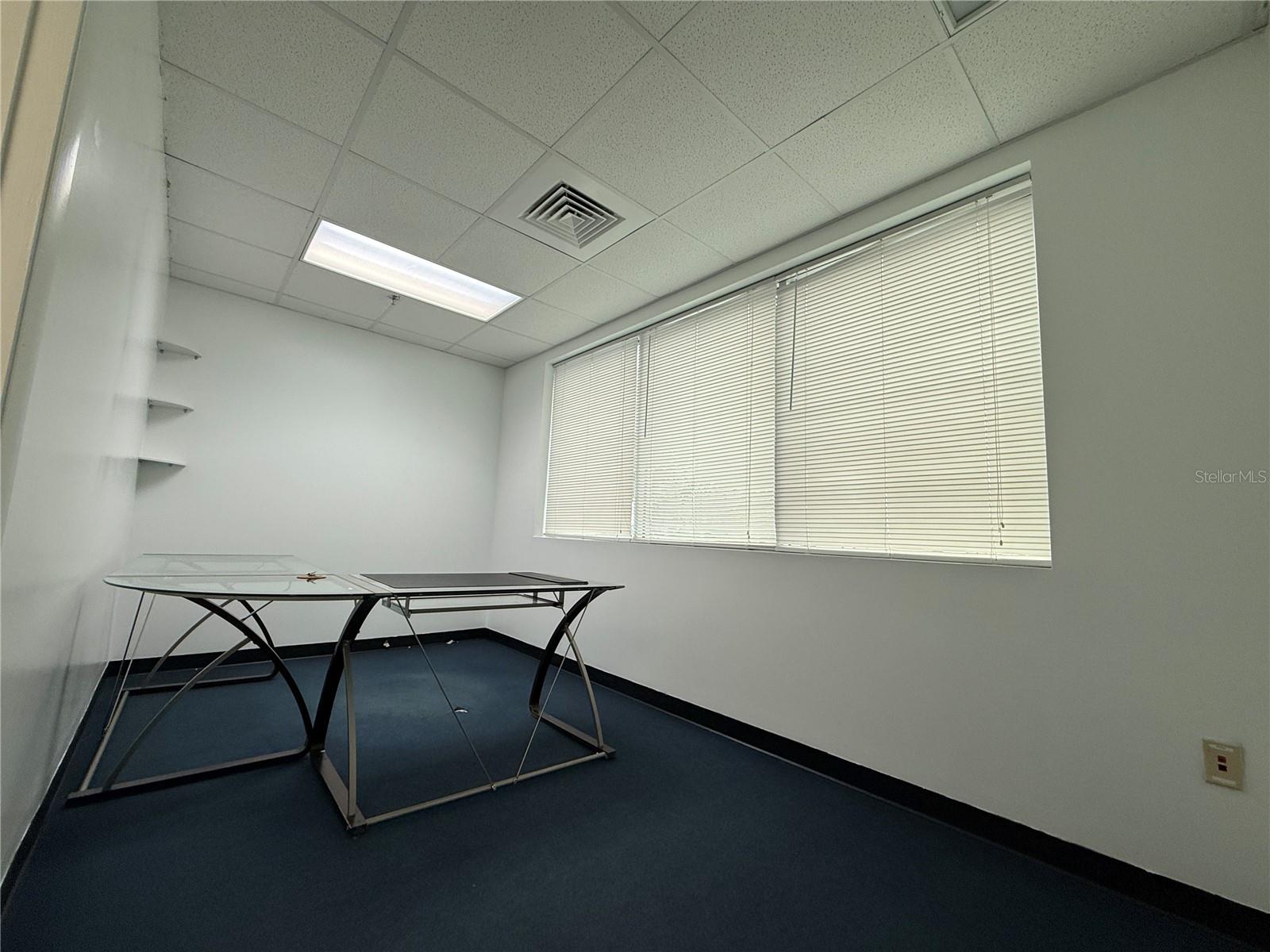 AIRPORT INDUST PK/ORLANDO - Commercial Lease