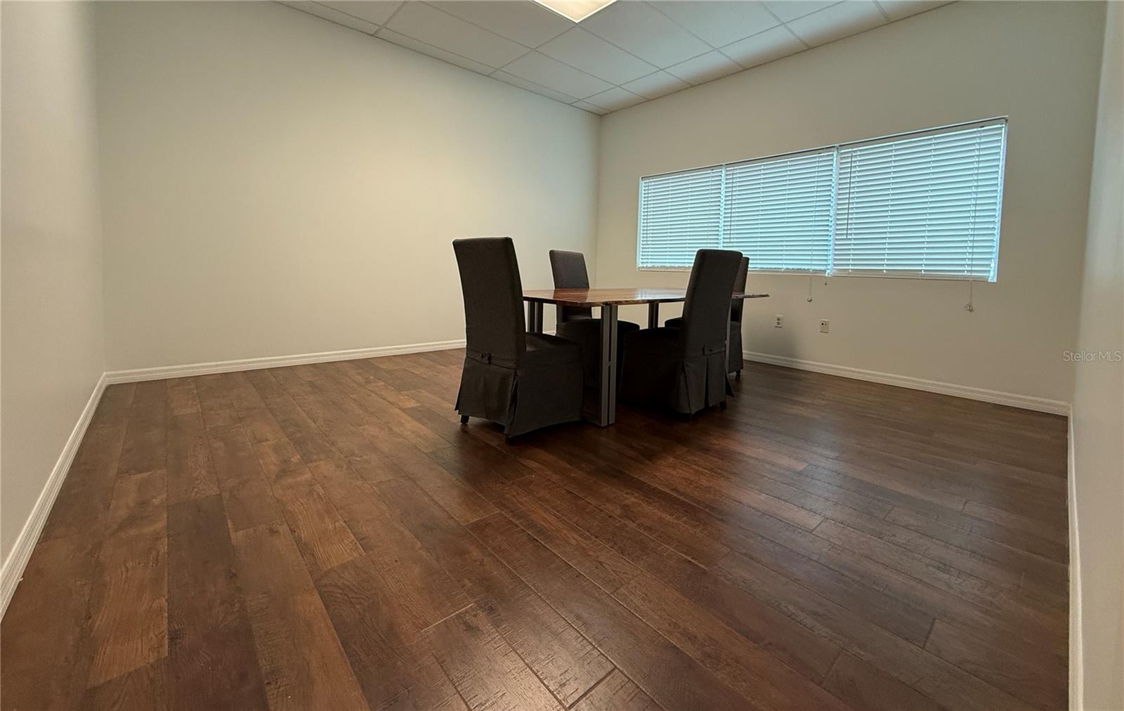 AIRPORT INDUST PK/ORLANDO - Commercial Lease