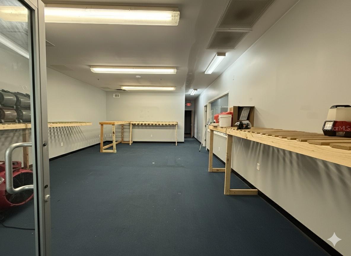 AIRPORT INDUST PK/ORLANDO - Commercial Lease