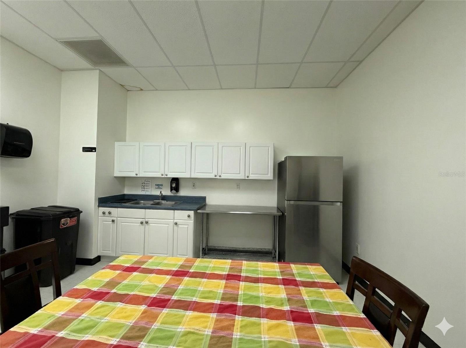 AIRPORT INDUST PK/ORLANDO - Commercial Lease