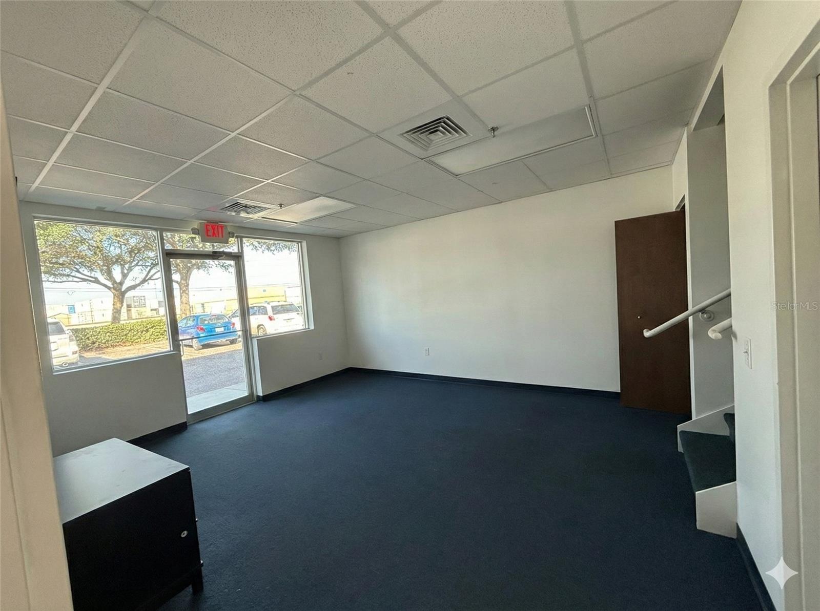 AIRPORT INDUST PK/ORLANDO - Commercial Lease