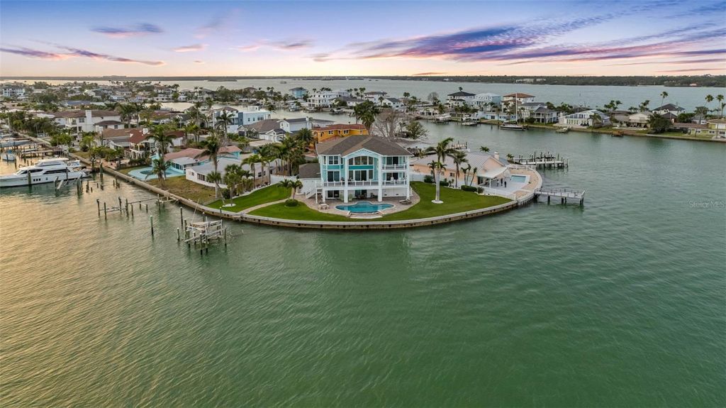 Photo of 11000 8th Street E, Treasure Island, FL 33706 (MLS # TB8388340)