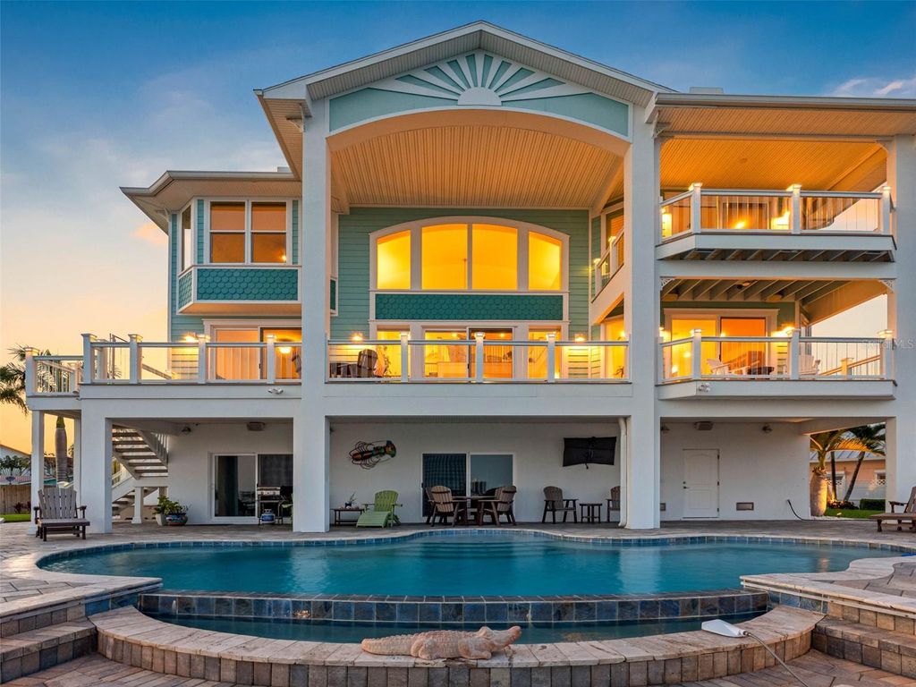 Photo of 11000 8th Street E, Treasure Island, FL 33706 (MLS # TB8388340)