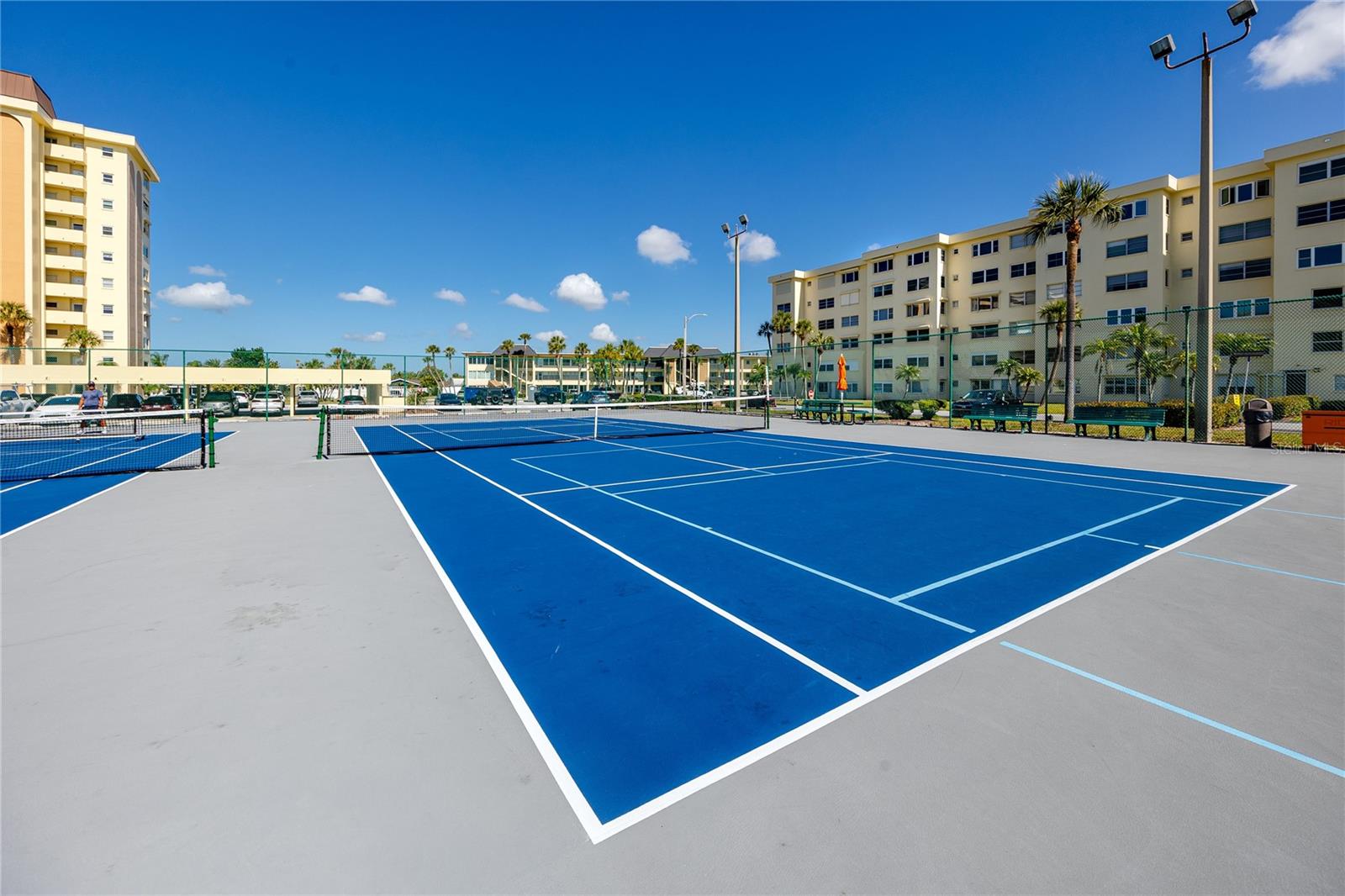 HAMILTON HOUSE THE CONDO - Residential