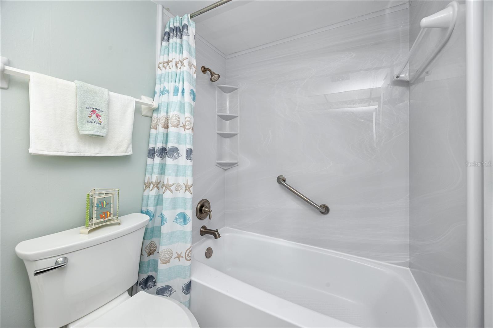 HAMILTON HOUSE THE CONDO - Residential