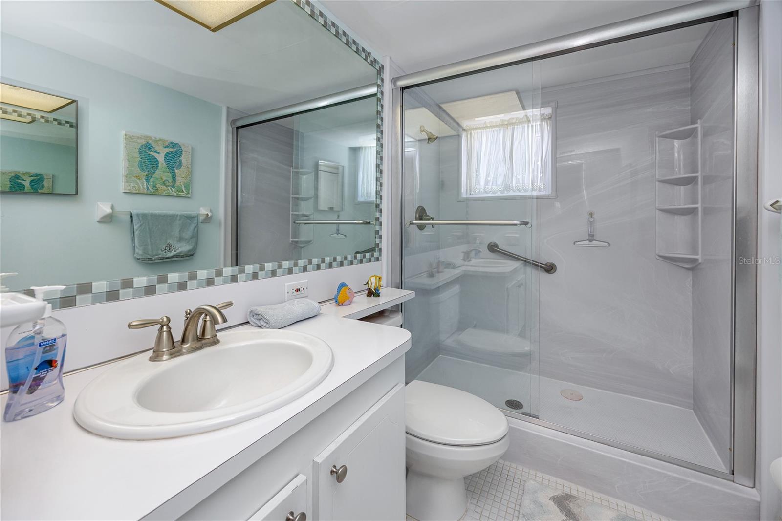 HAMILTON HOUSE THE CONDO - Residential