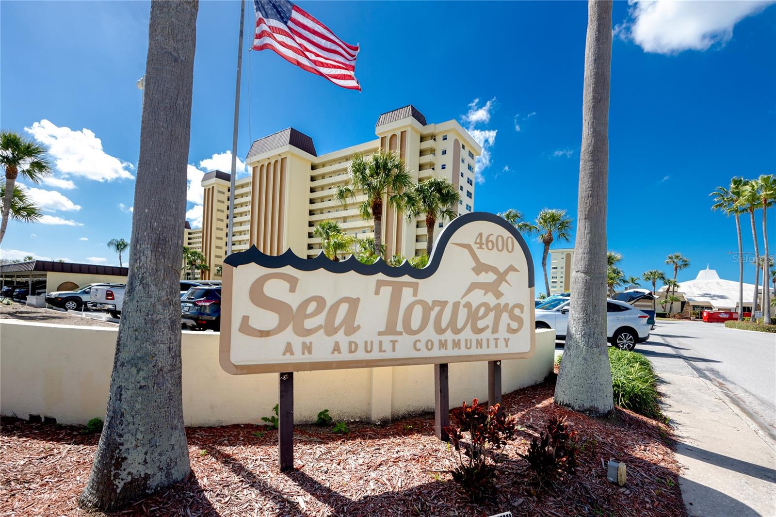 HAMILTON HOUSE THE CONDO - Residential