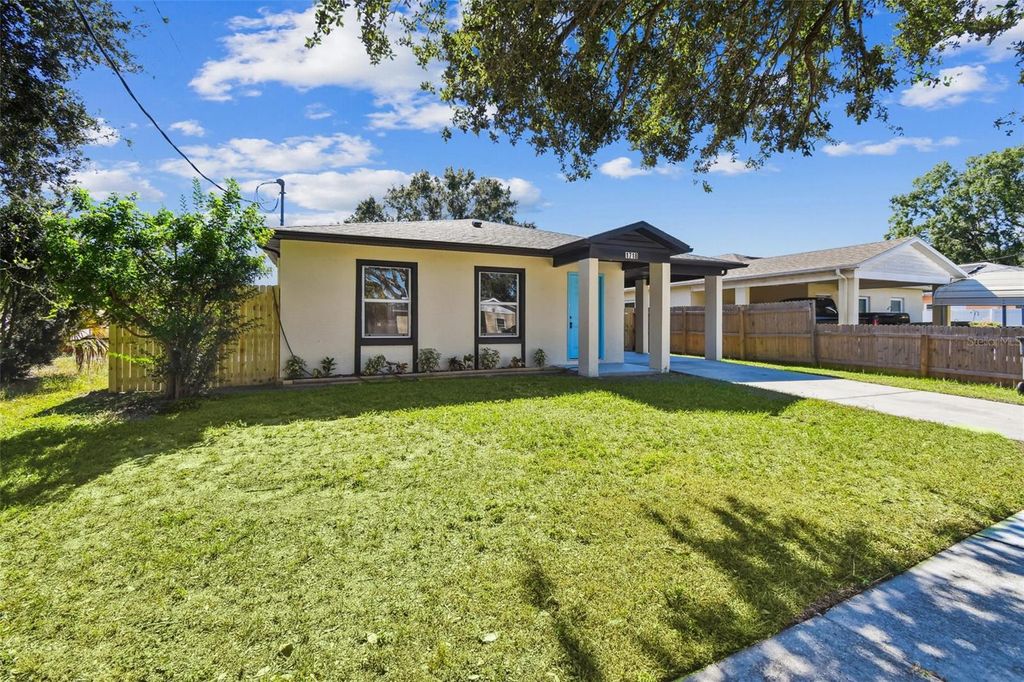 Photo of 1718 Green Ridge Road, Tampa, FL 33619 (MLS # TB8442210)