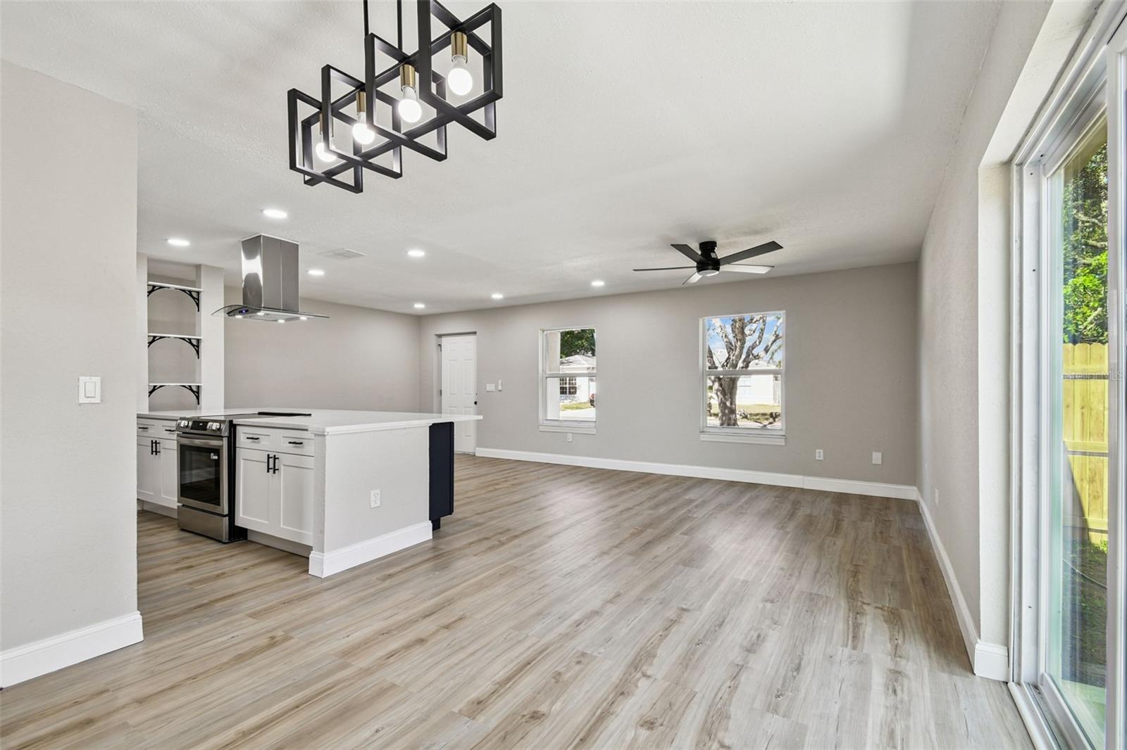 DELANEY CREEK ESTATES - Residential