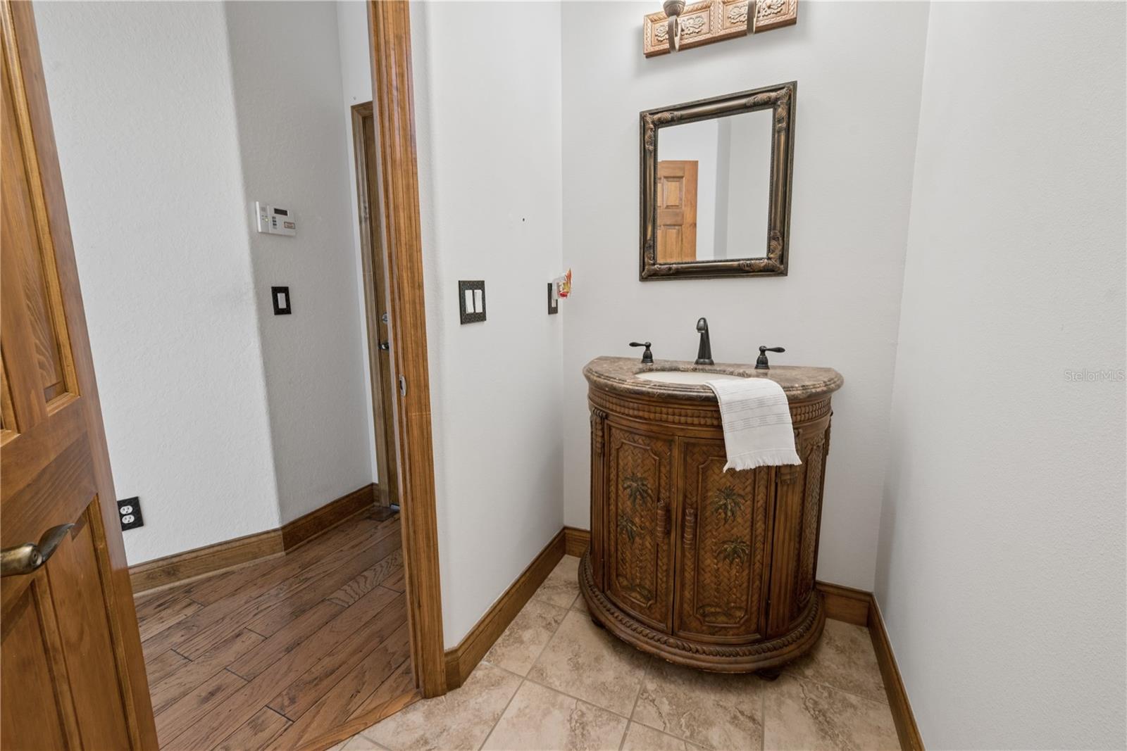 THE HUNT CLUB AT FOX POINT - Residential