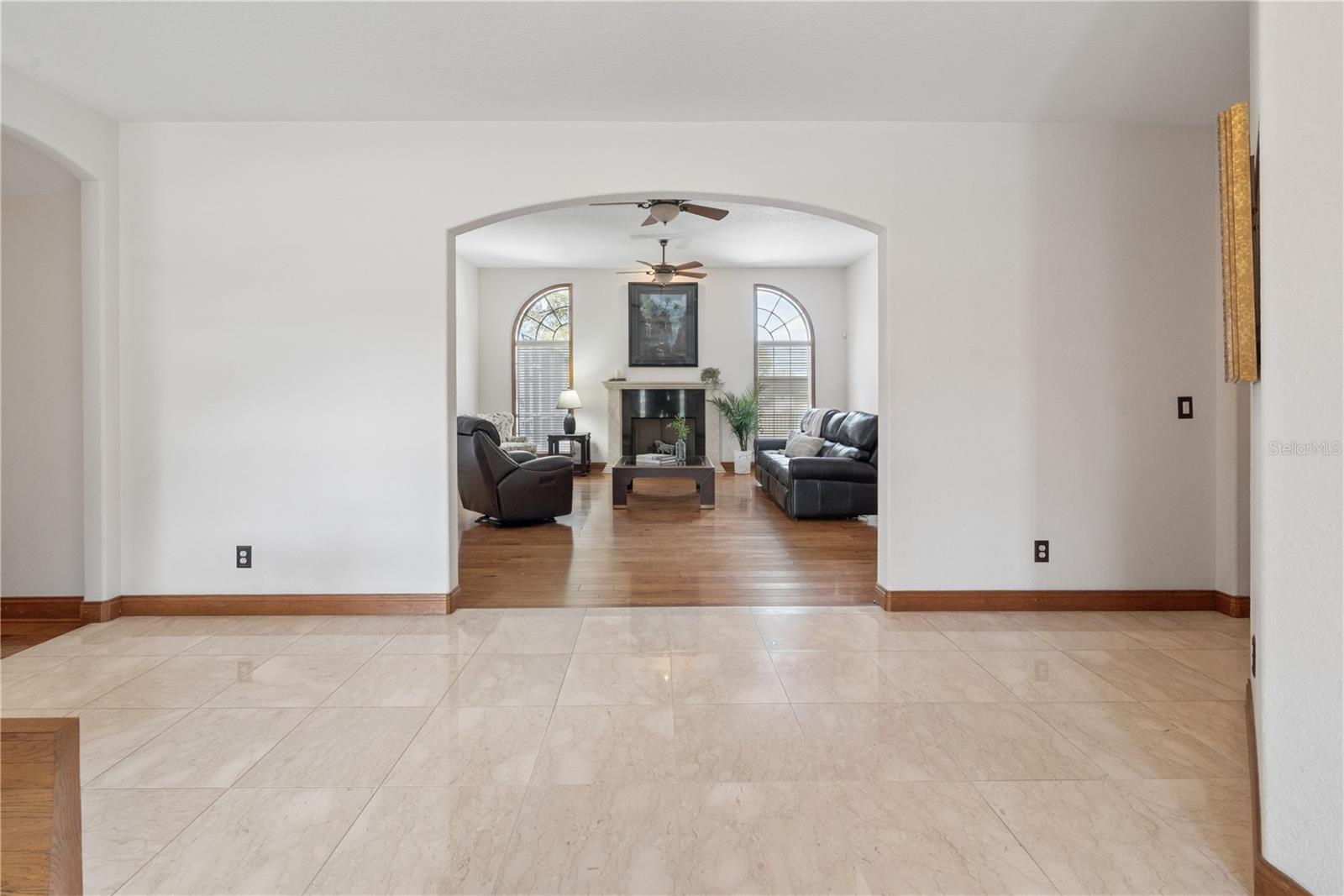 THE HUNT CLUB AT FOX POINT - Residential