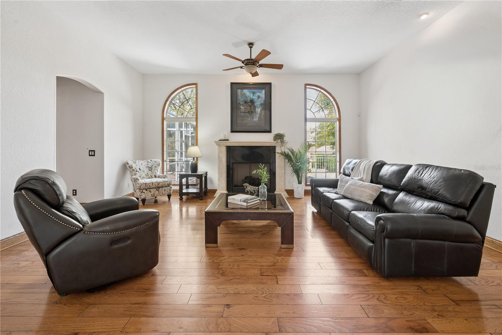 THE HUNT CLUB AT FOX POINT - Residential