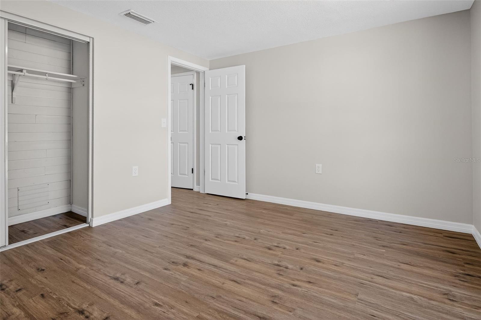 HOLIDAY LAKE ESTATES - Residential