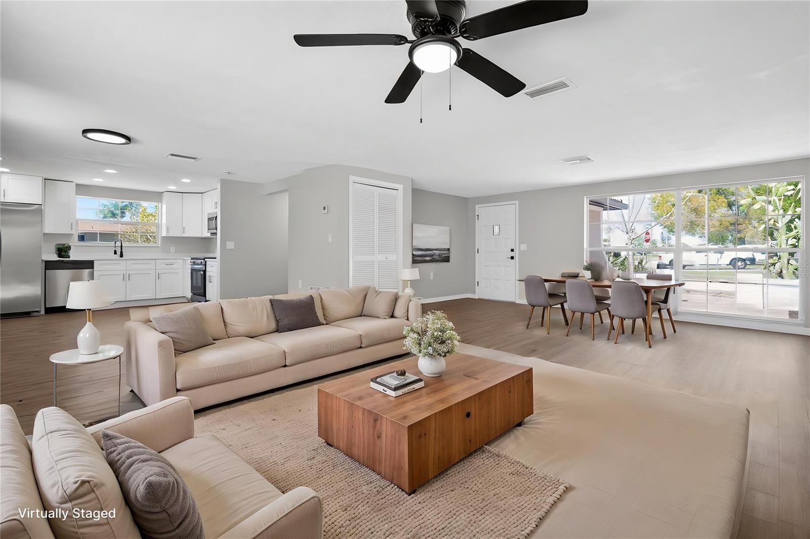 HOLIDAY LAKE ESTATES - Residential