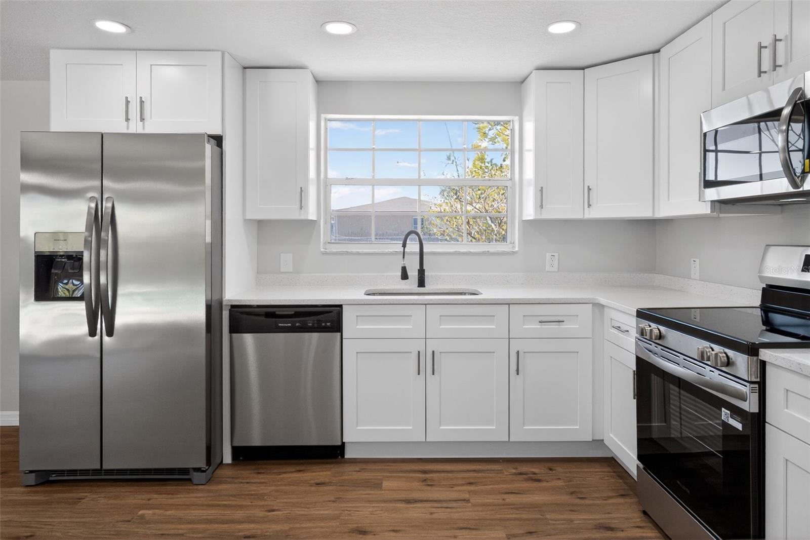 HOLIDAY LAKE ESTATES - Residential