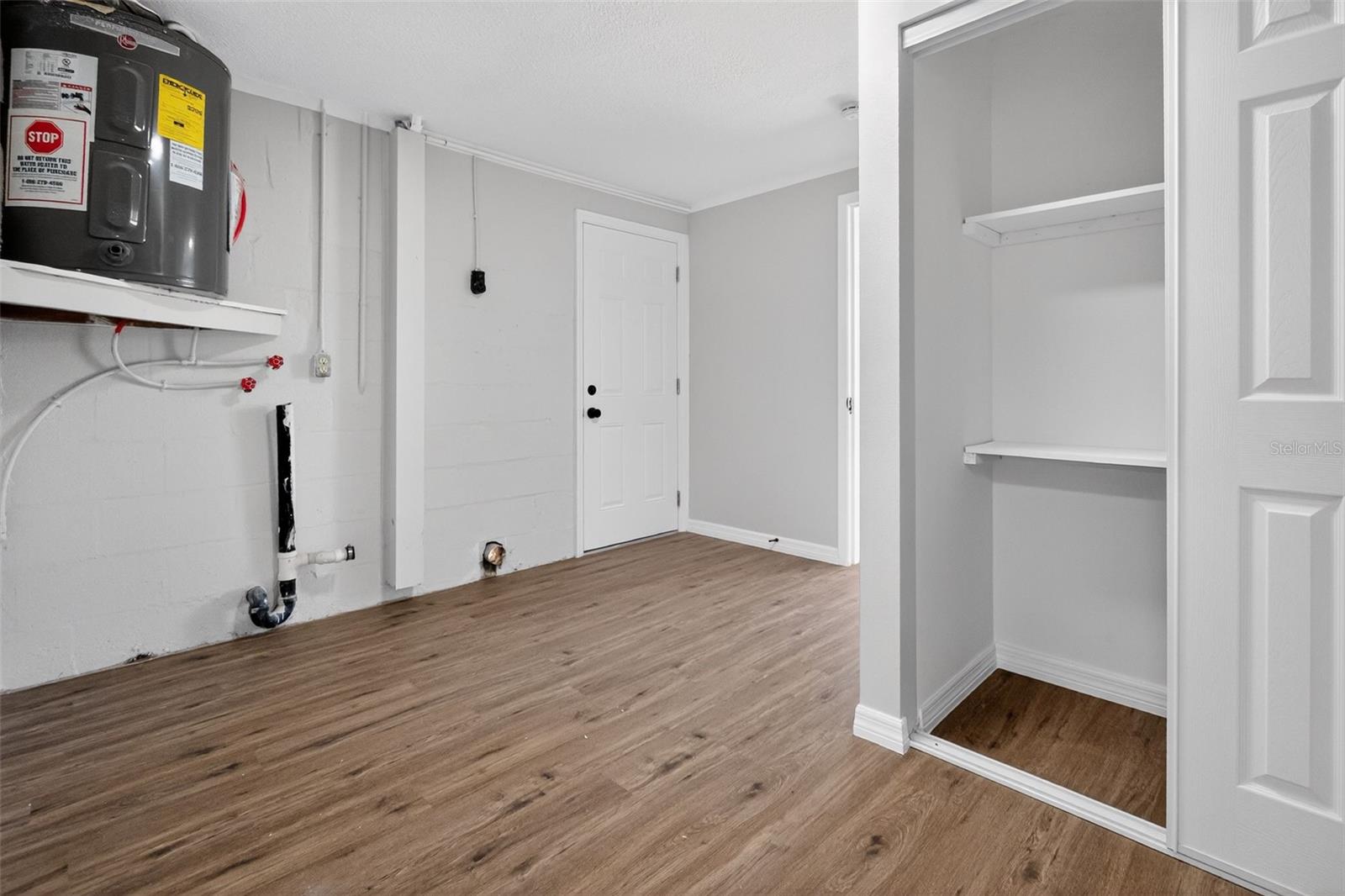 HOLIDAY LAKE ESTATES - Residential