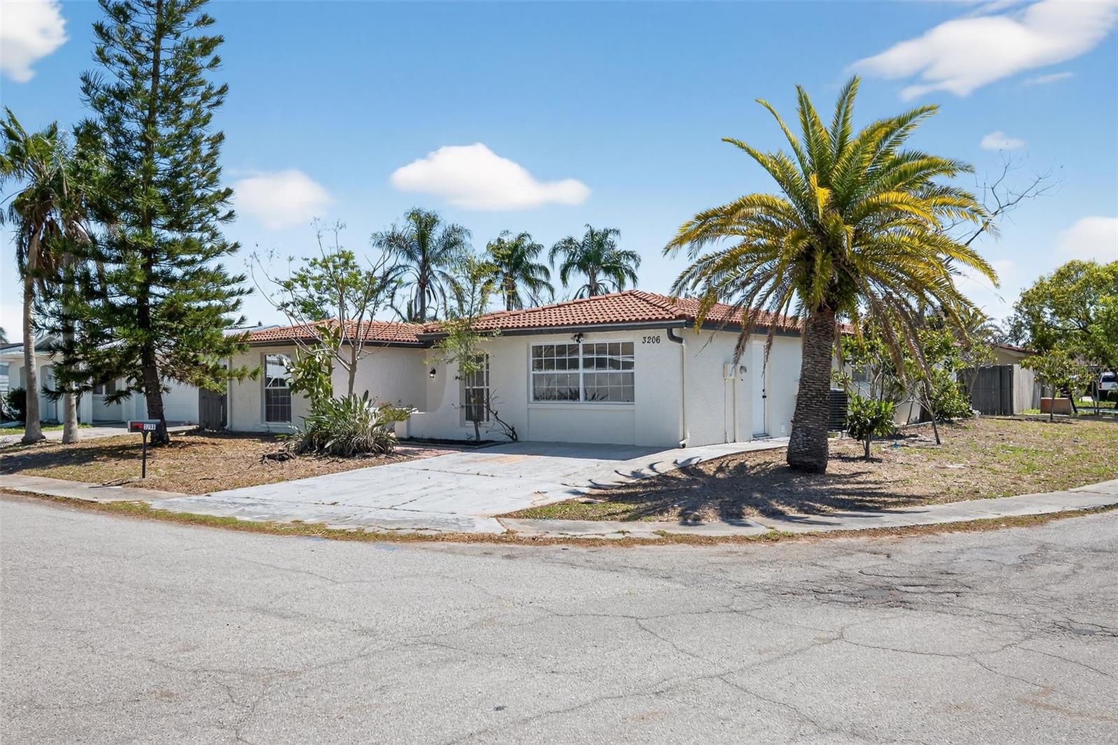 HOLIDAY LAKE ESTATES - Residential