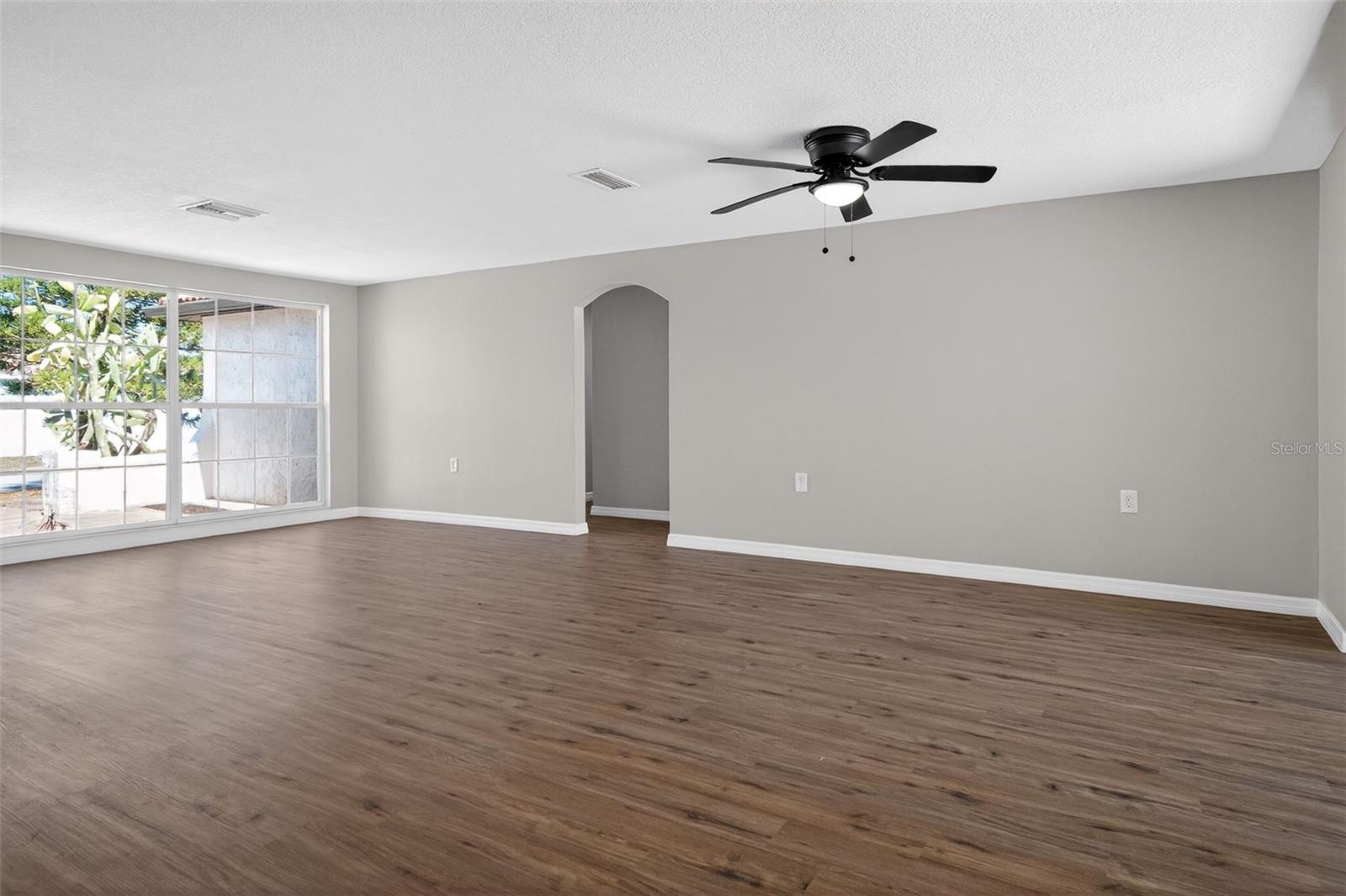 HOLIDAY LAKE ESTATES - Residential