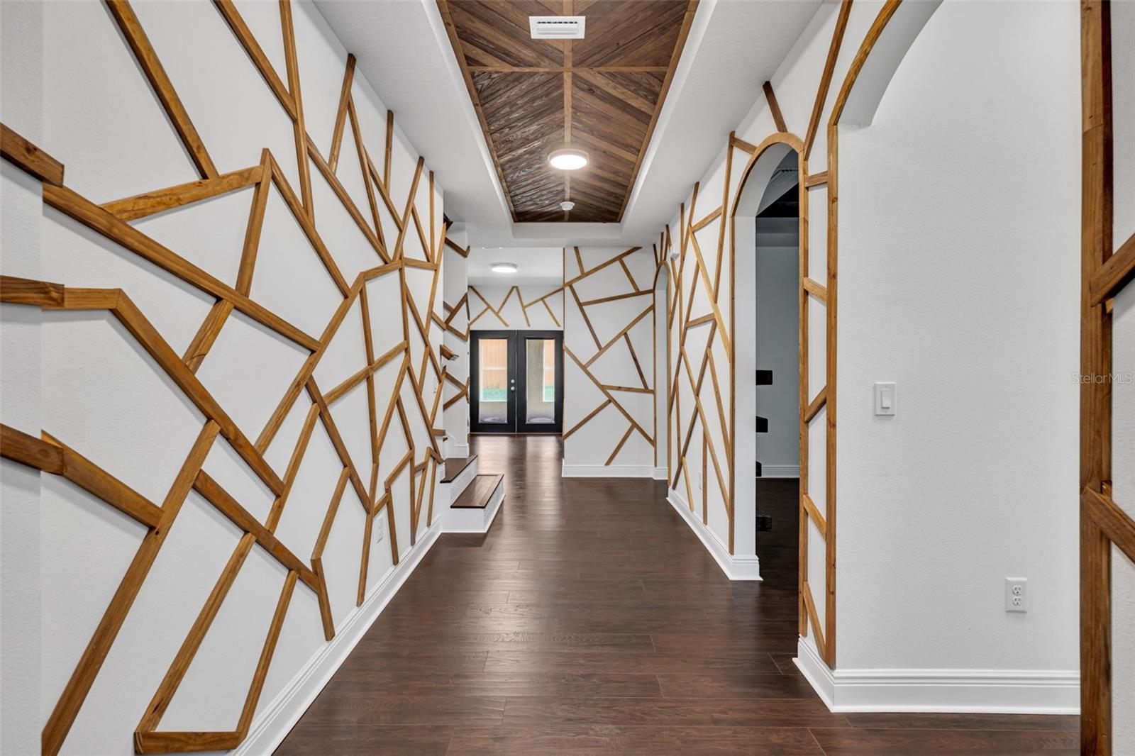 2436 LAKEVIEW HEIGHTS