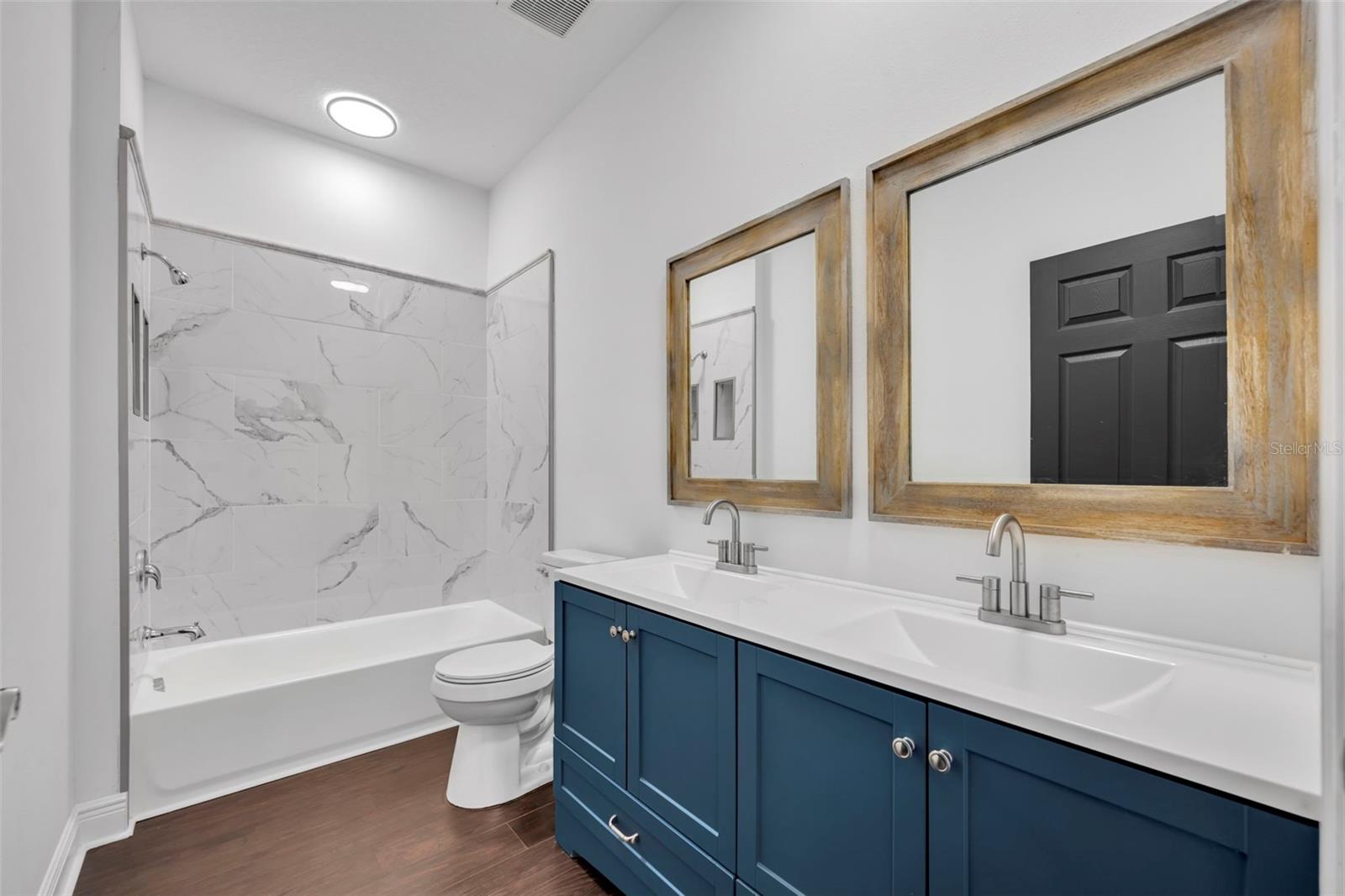 LAKE STANDISH HEIGHTS - Residential