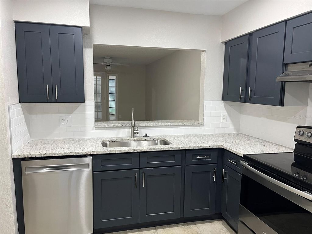 Photo of 4372 Middlebrook Road #4372, Orlando, FL 32811 (MLS # O6424919)