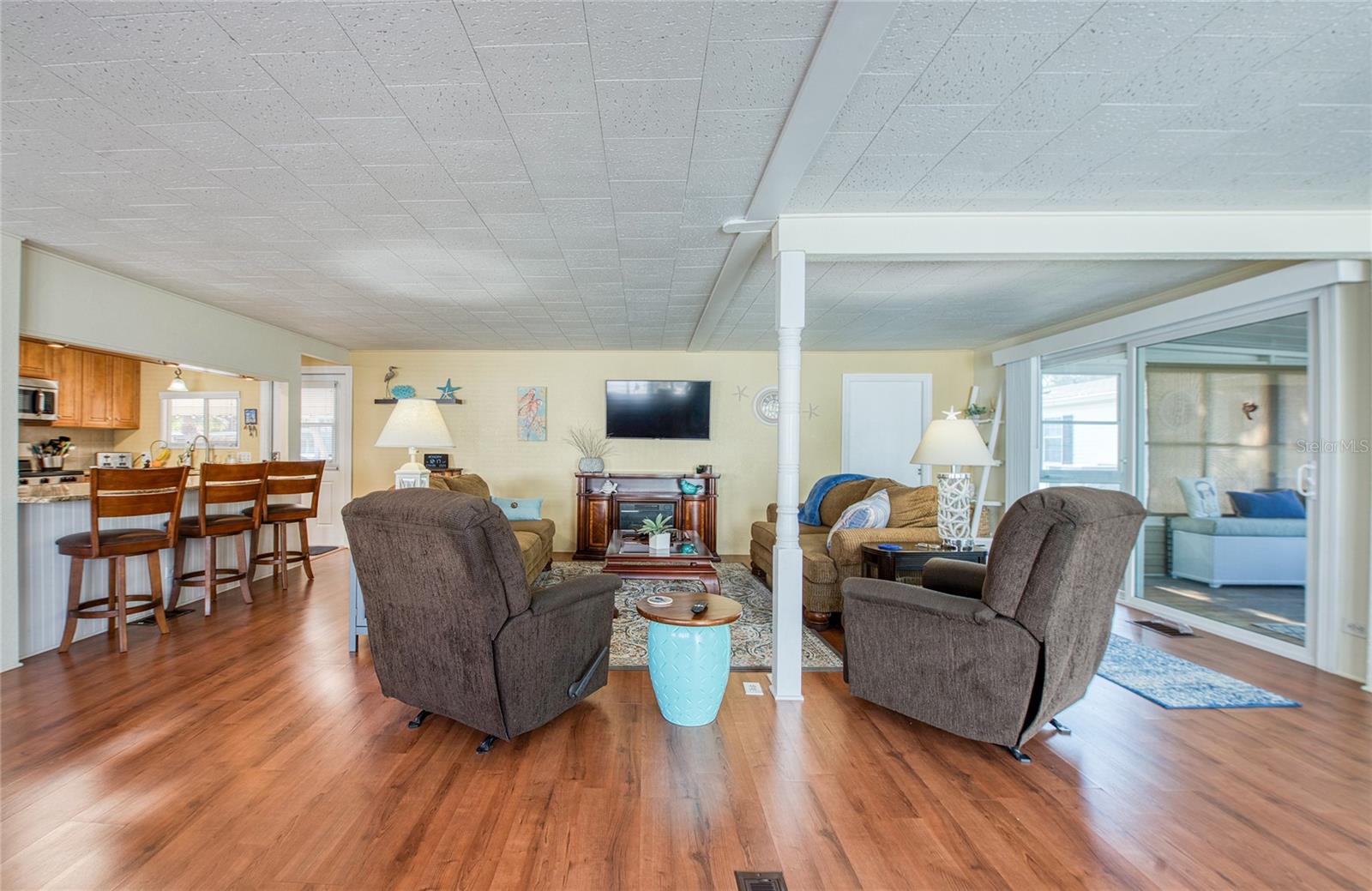 BAY ARISTOCRAT VILLAGE MOBILE HOME PARK UNREC - Residential