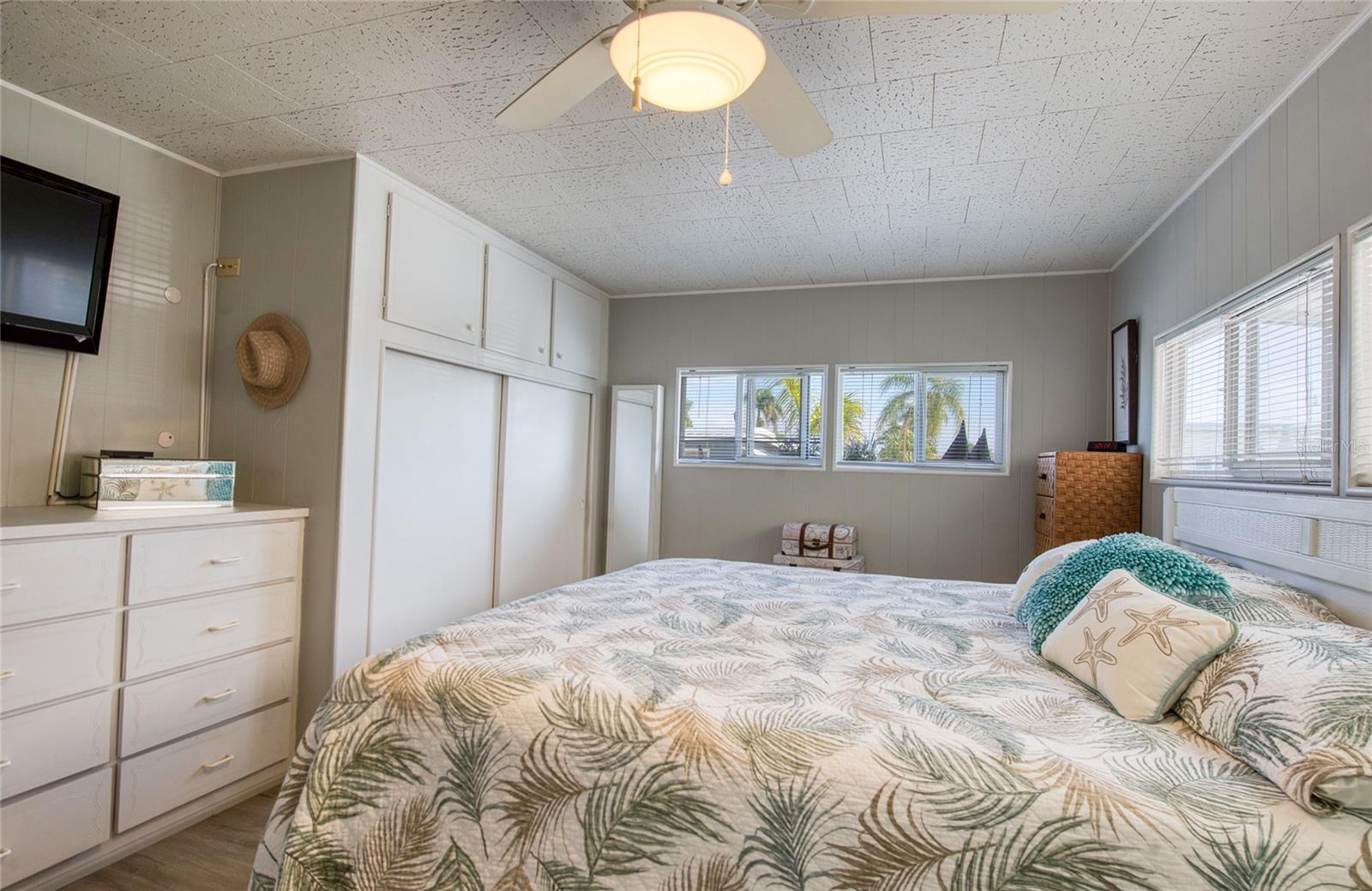 BAY ARISTOCRAT VILLAGE MOBILE HOME PARK UNREC - Residential