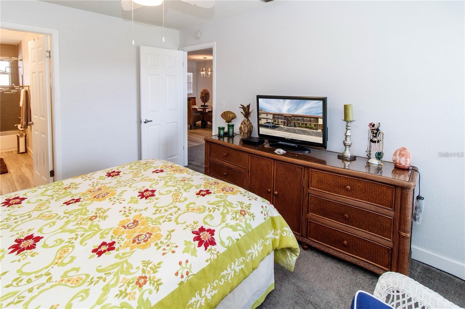 HARBOR VILLAS CONDO PH 1 - Residential