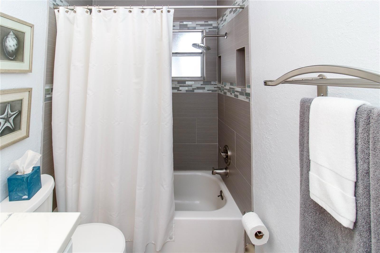 HARBOR VILLAS CONDO PH 1 - Residential