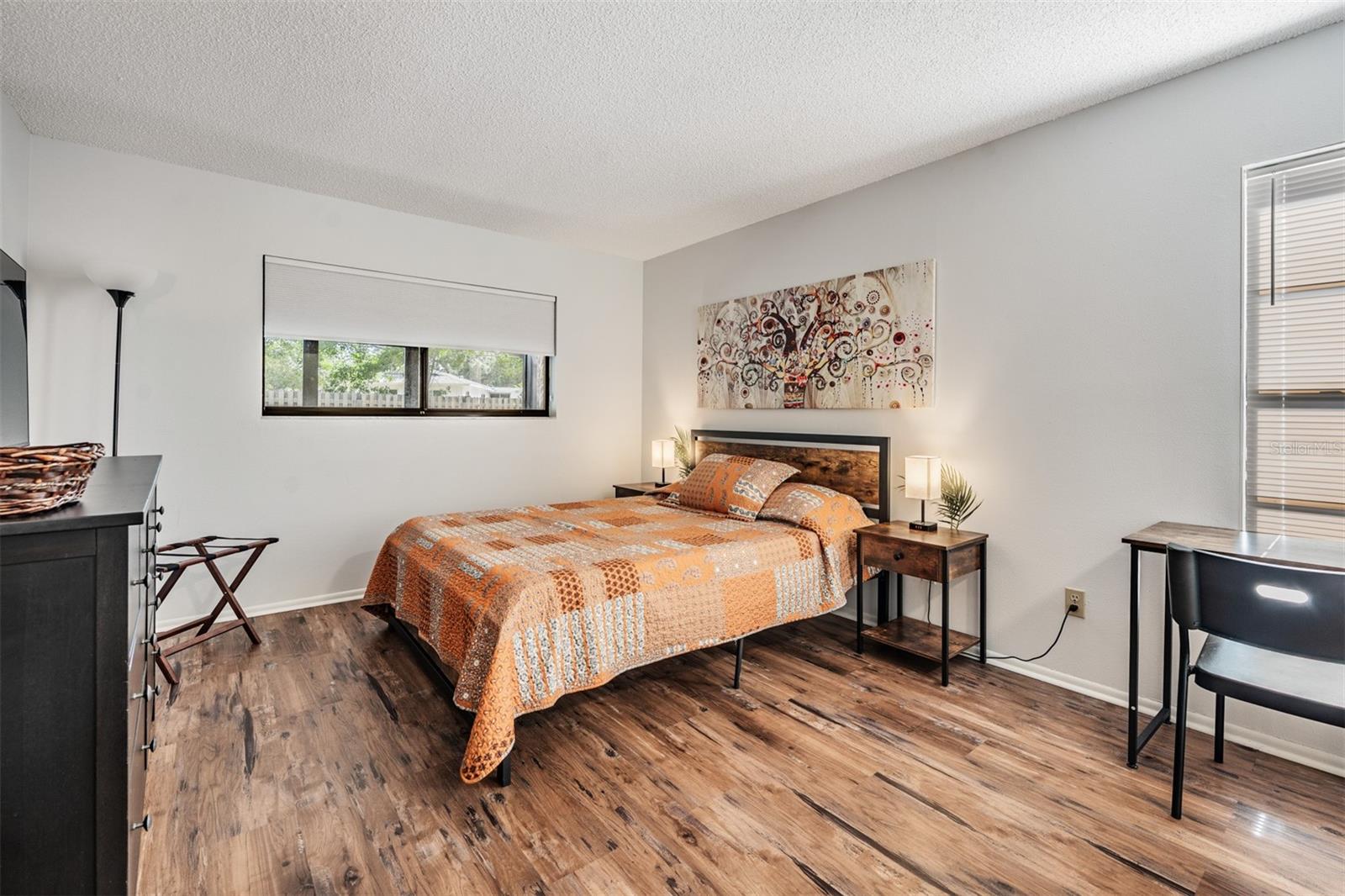 CYPRESS GREEN - Residential