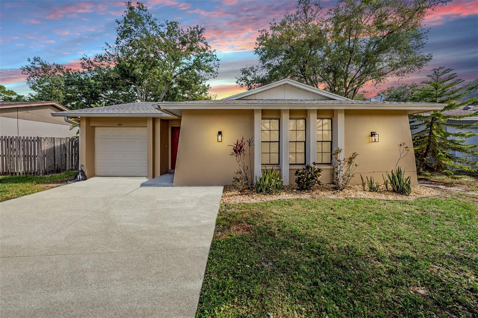CYPRESS GREEN - Residential