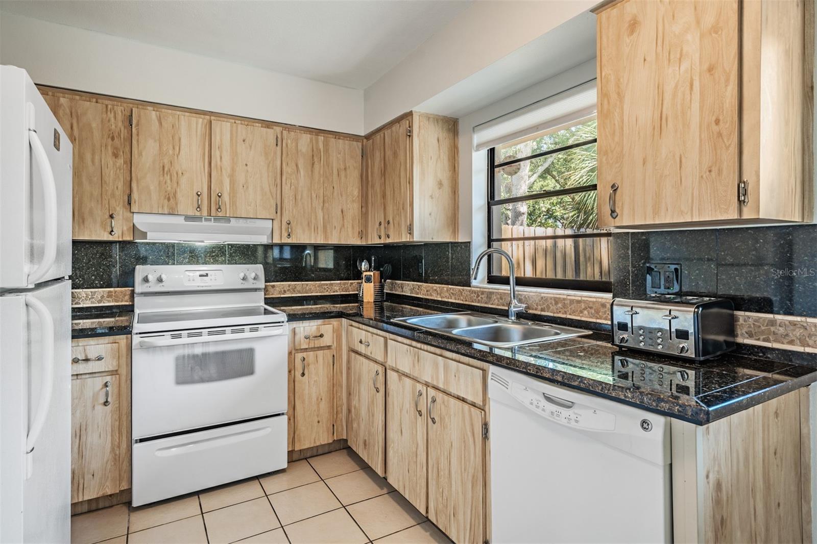 CYPRESS GREEN - Residential