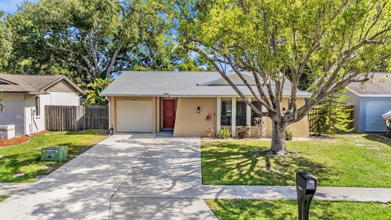 CYPRESS GREEN - Residential