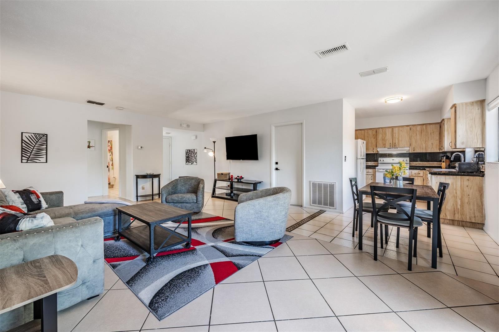 CYPRESS GREEN - Residential