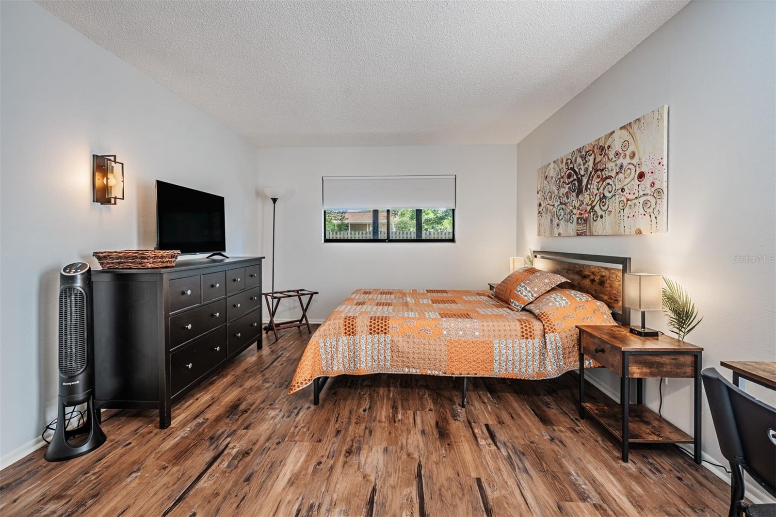 CYPRESS GREEN - Residential