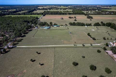 Tiny photo for 20221 SW 5th Place, Dunnellon, FL 34431 (MLS # OM712308)