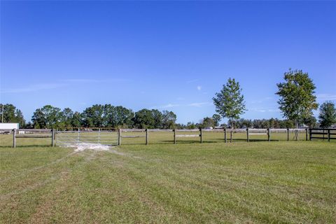 Tiny photo for 20221 SW 5th Place, Dunnellon, FL 34431 (MLS # OM712308)