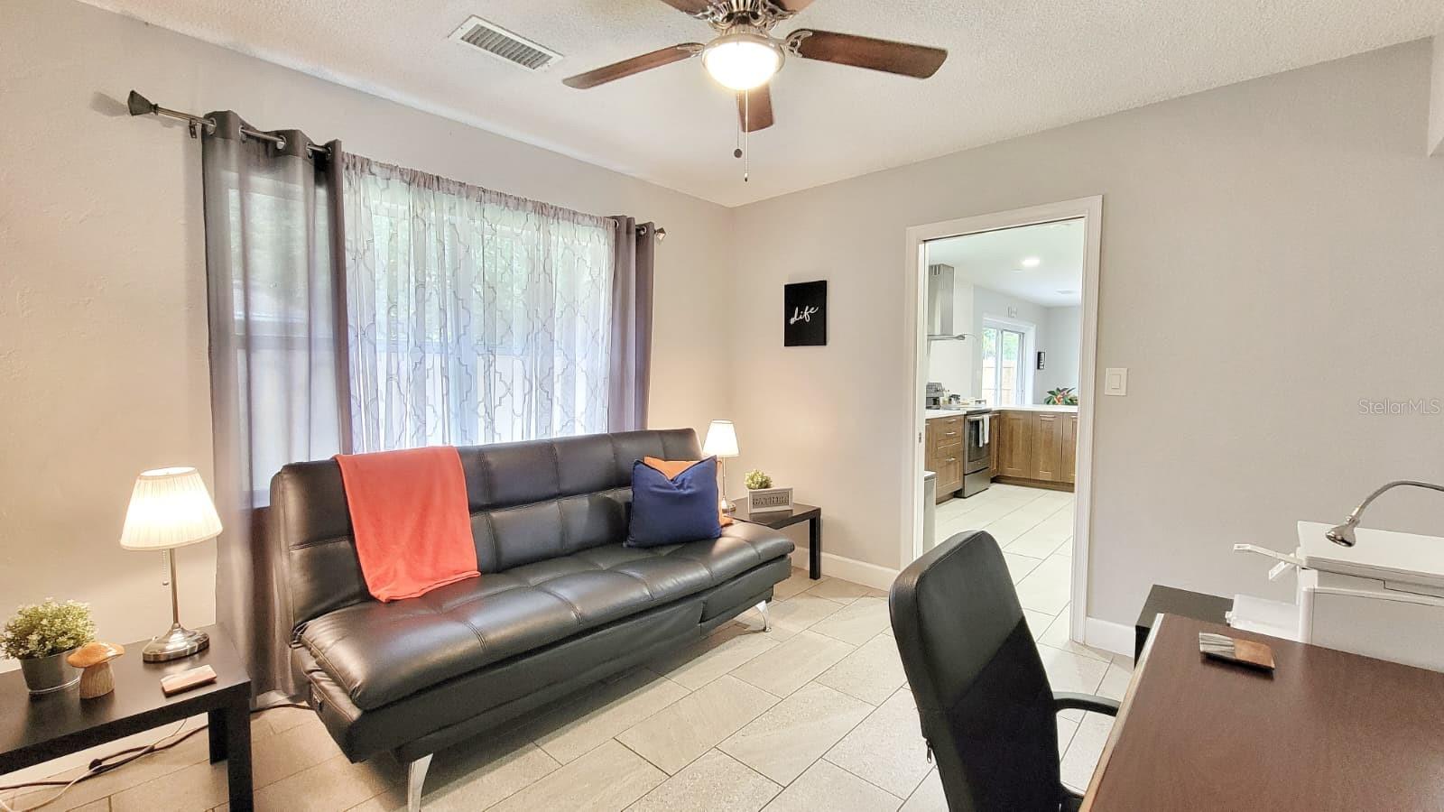 WESTSIDE ESTATES - Residential Lease