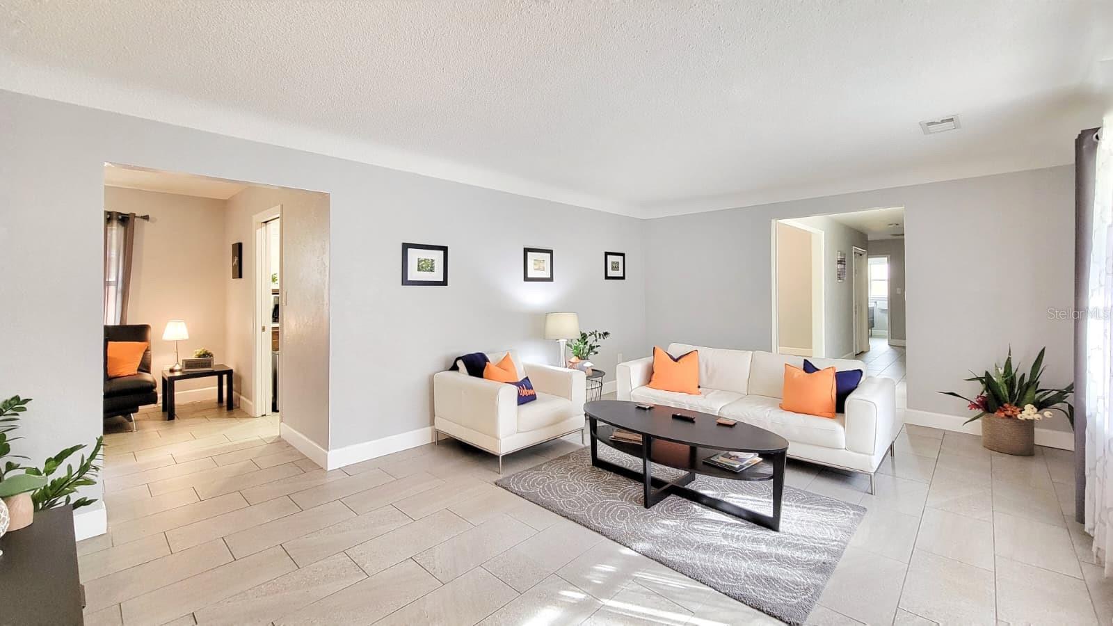 WESTSIDE ESTATES - Residential Lease
