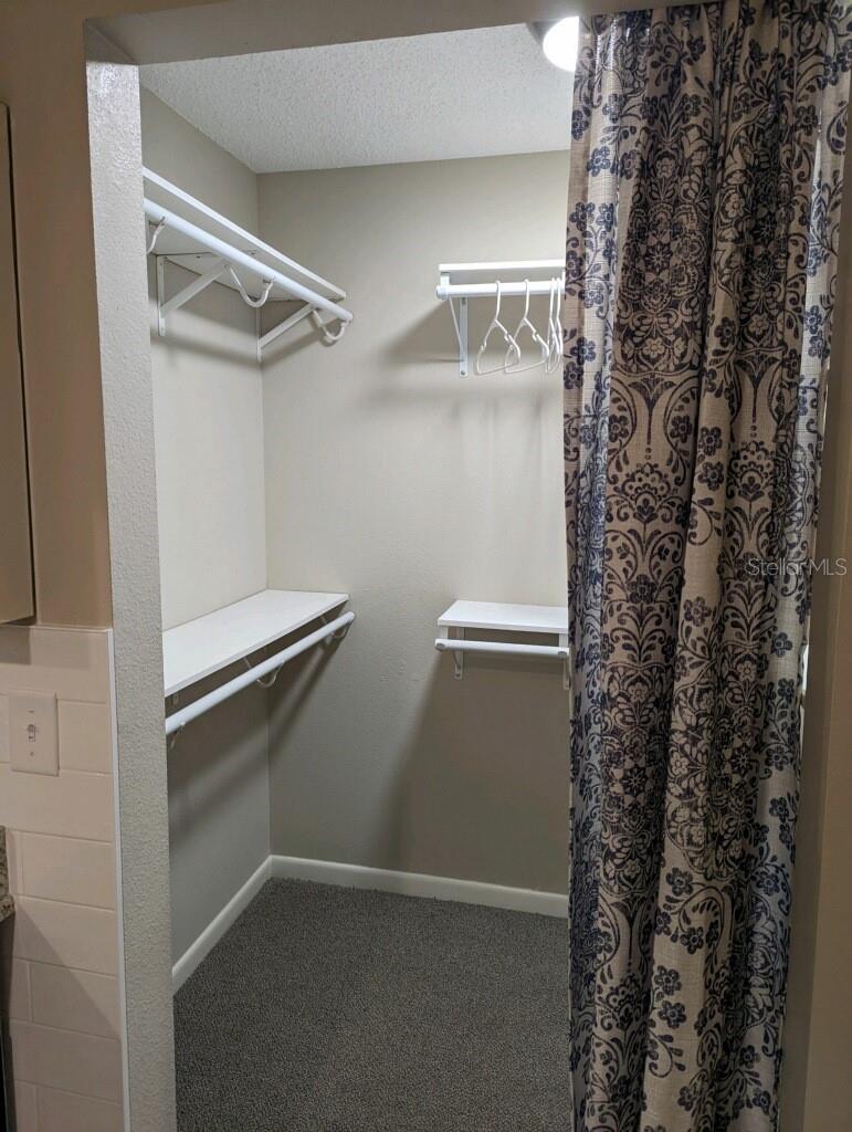 BIRD BAY V - Residential Lease